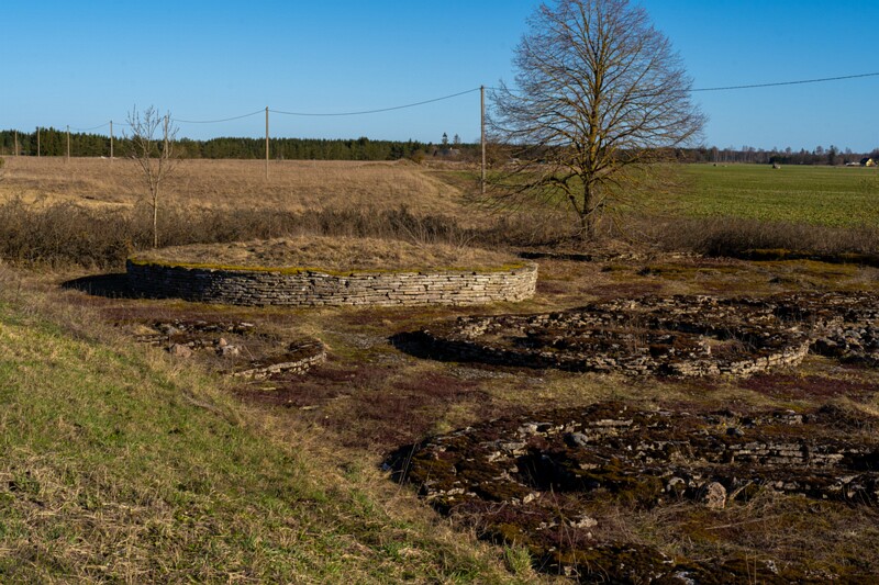 jyyelyahtme-kivikirstkalmistu 2025-04-13 1-10