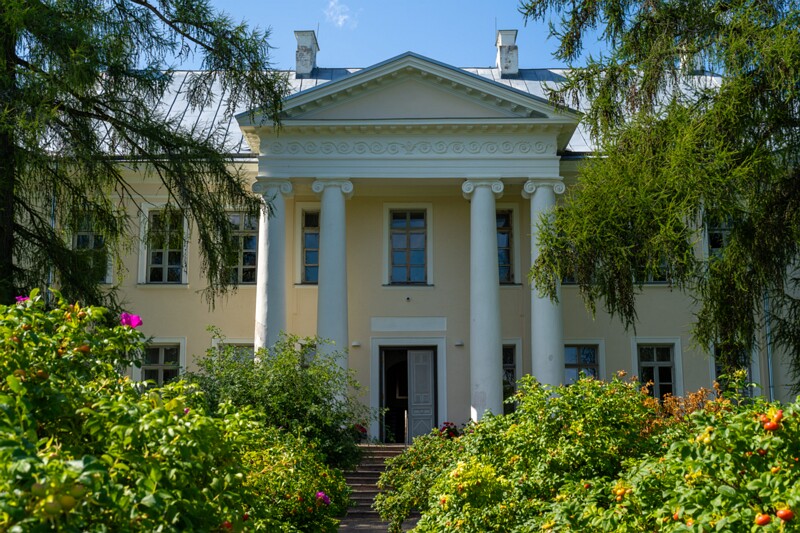 Kernu Mõis  2026-08-01 1-6