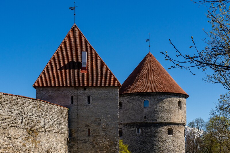 komandandi-aed 2025-05-03 1-6