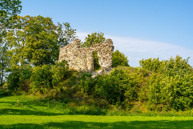 lihula-linnuse-varemed 1-10