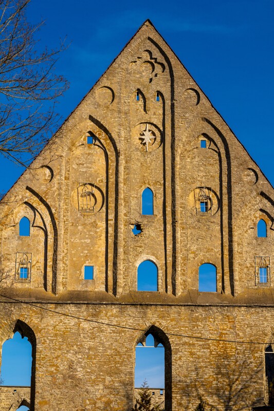 pirita-klooster 1-16