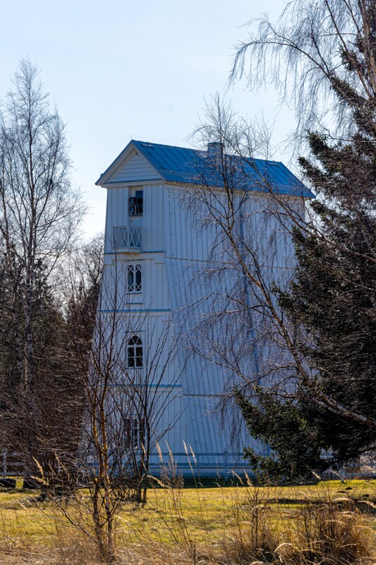 Suurupi alumine tuletorn  2026-03-22 1-3