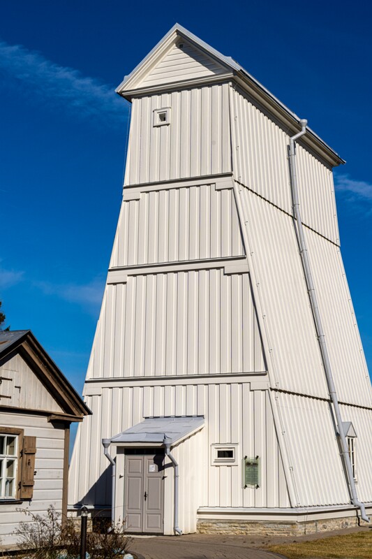 Suurupi alumine tuletorn  2026-03-22 3-1