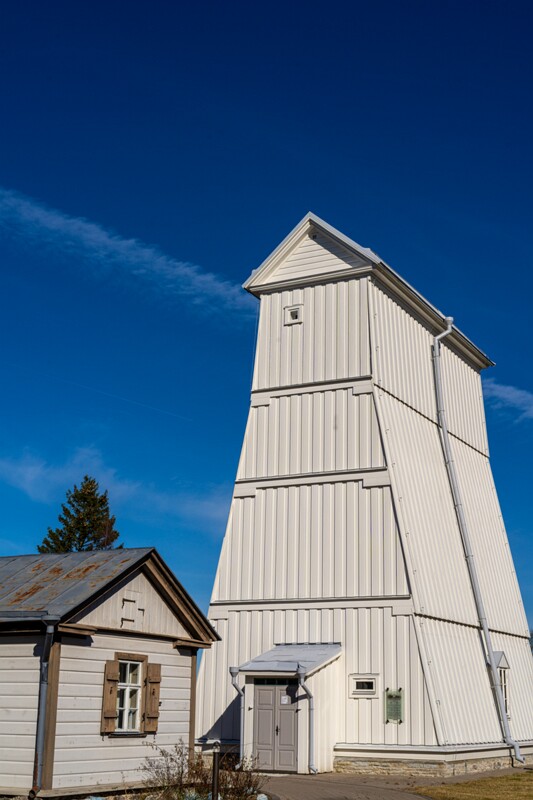 Suurupi alumine tuletorn  2026-03-22 3-2