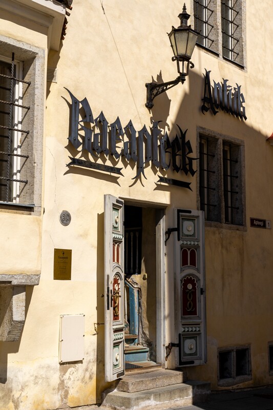 tallinna-raeapteek 2025-05-03 1-4