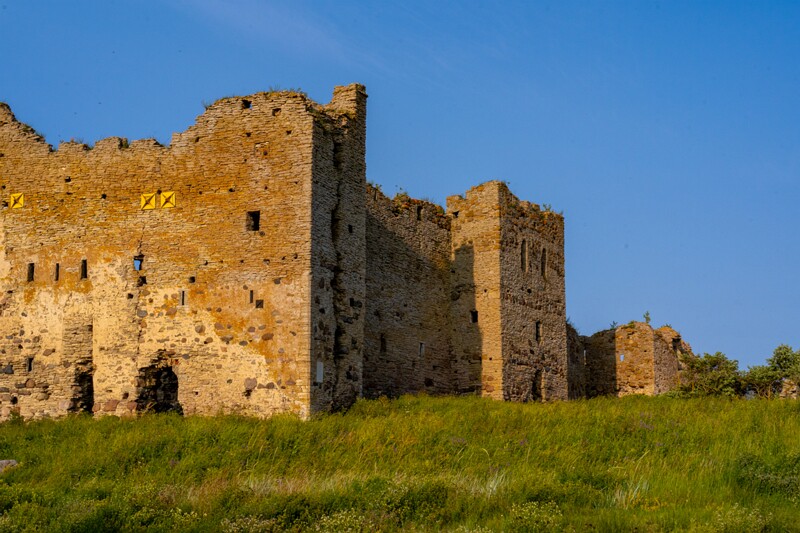 toolse-ordilinnus-19