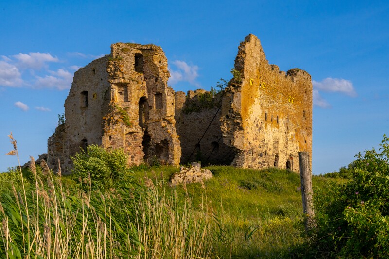 toolse-ordilinnus-40