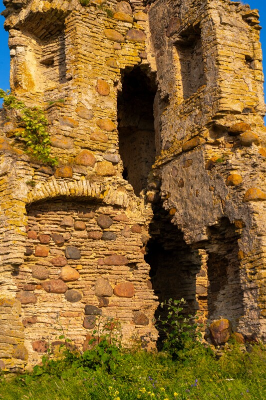 toolse-ordilinnus-84