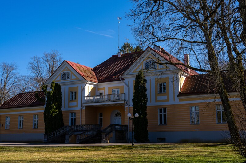 Maardu mõis ja park
